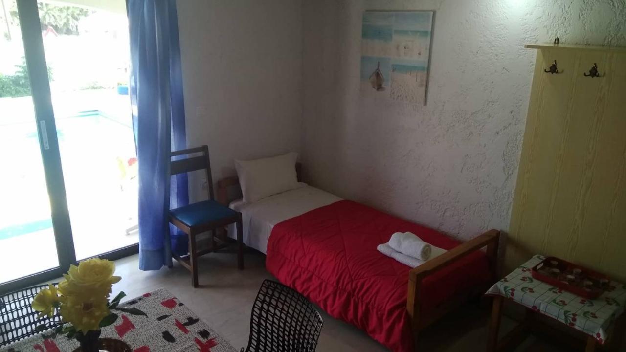 Villas Irene 5 Family Apartments Kokkini Hani Экстерьер фото
