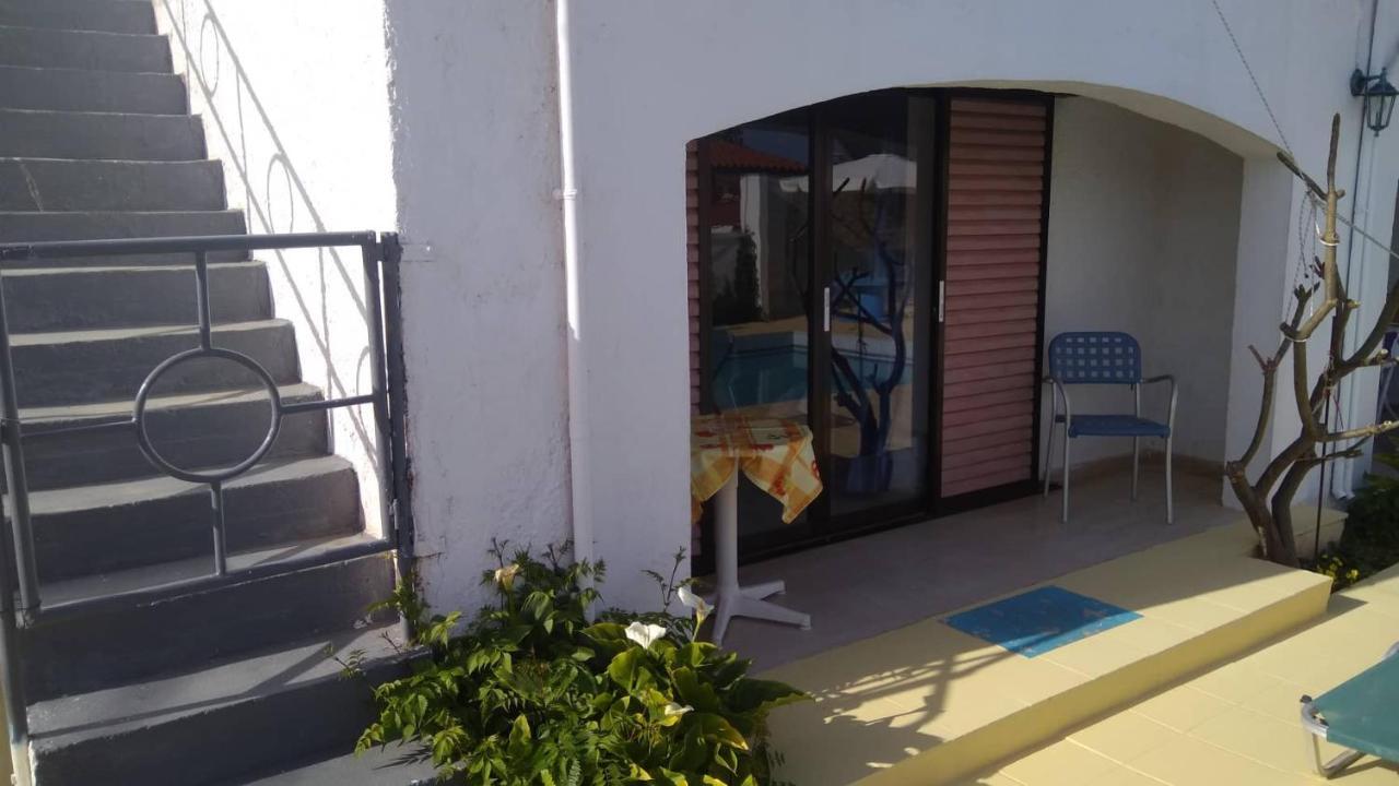 Villas Irene 5 Family Apartments Kokkini Hani Экстерьер фото